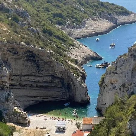 Holiday Stiniva Holiday home *