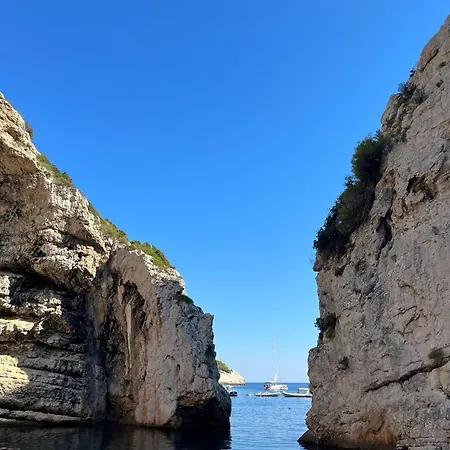 Holiday Stiniva *